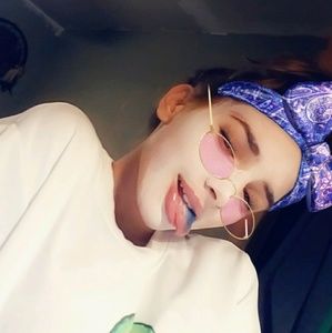 Meet your Posher, Kylea